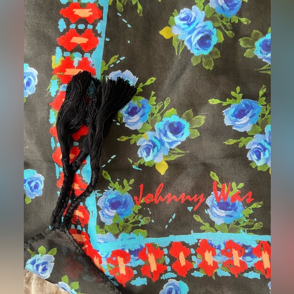 Johnny Was silk scarf - Picture 4 of 5